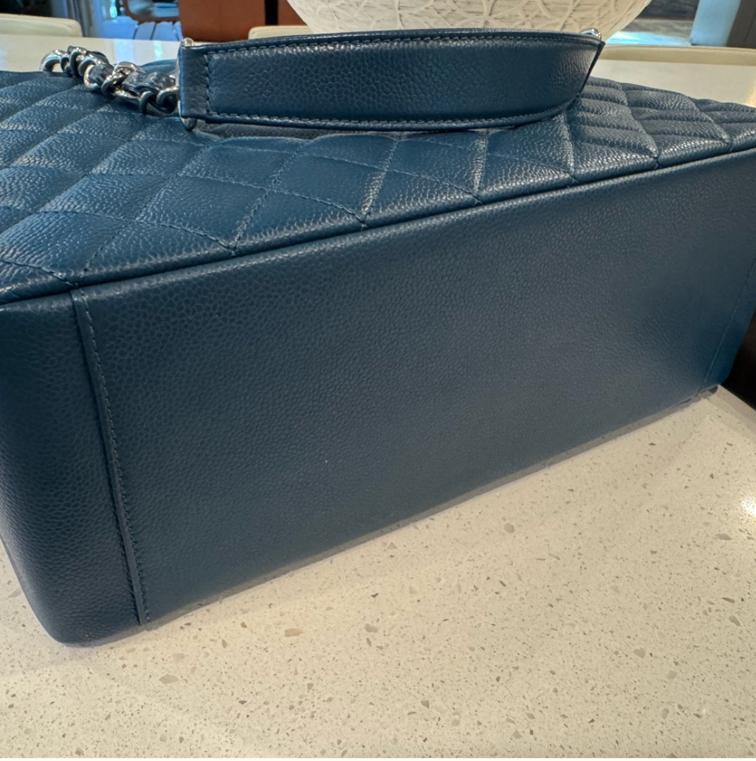 Chanel GST QUILTED CAVIAR Blue with Silver Hardware