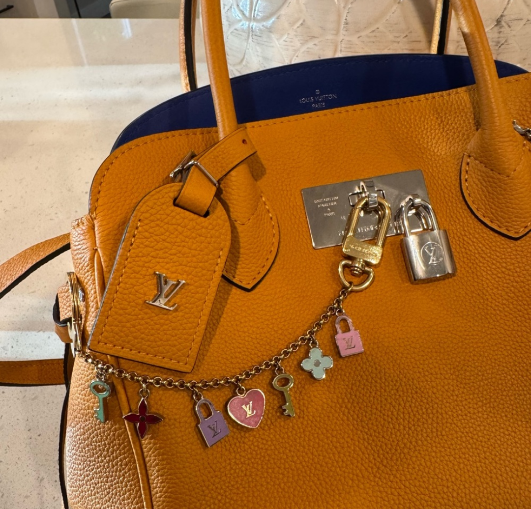 Louis Vuitton Mila