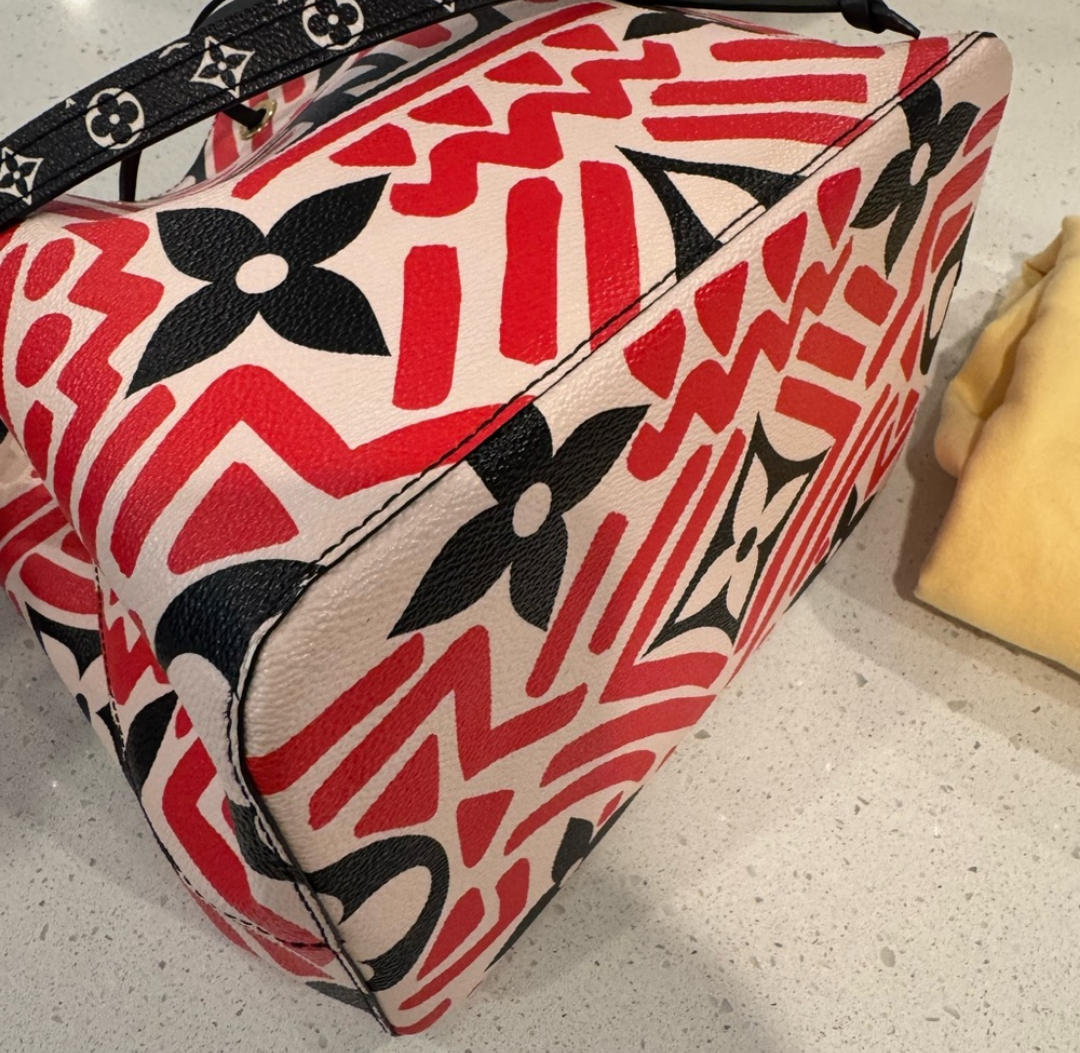 Louis Vuitton Giant Monogram Crafty Neonoe MM