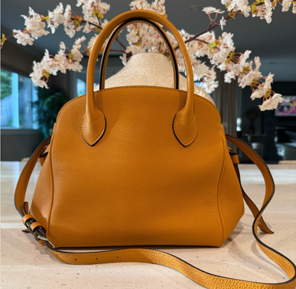 Louis Vuitton Mila
