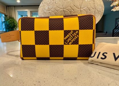 Louis Vuitton Damier Pop Dopp Kit Toiletry Locker