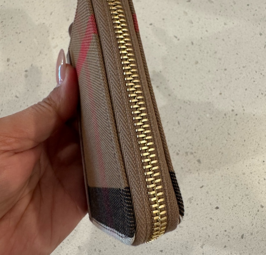 Burberry Small Zippy Cardholder Wallet