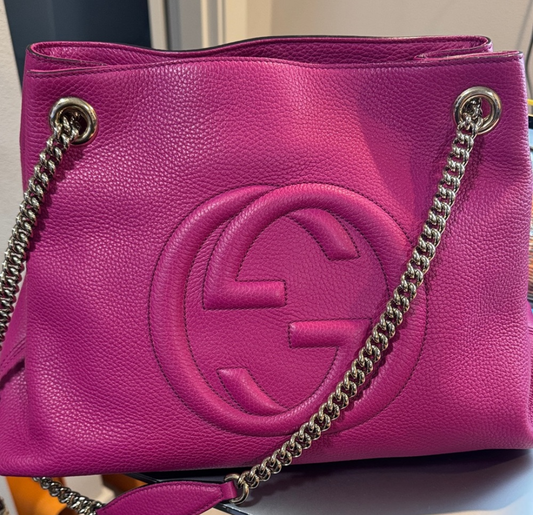 Gucci Shoulder Bag in Hot Pink
