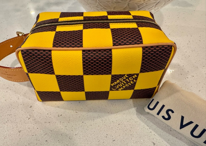 Louis Vuitton Damier Pop Dopp Kit Toiletry Locker