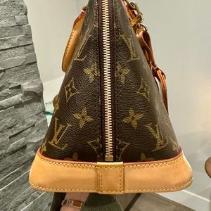 Louis Vuitton Alma PM Monogram