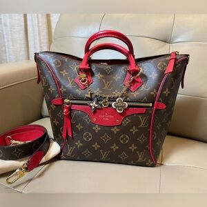 Louis Vuitton Tournelle bag