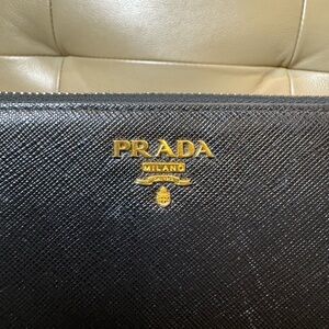 PRADA full size Zippy wallet black saffiano leather