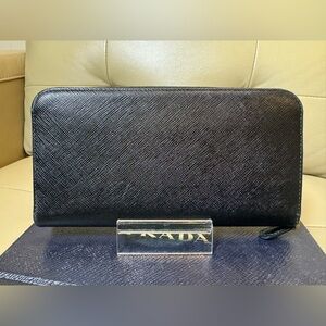 PRADA full size Zippy wallet black saffiano leather
